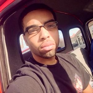 Meet your Posher, Jonathan